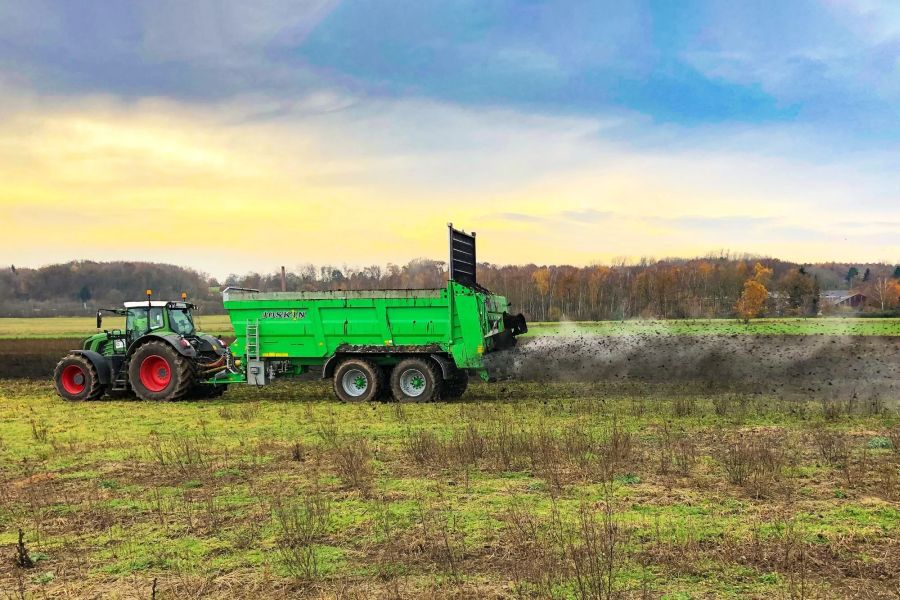 Campi e letame, una accoppiata da sfruttare con le macchine giuste