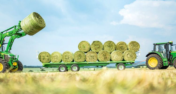 Ottimizzare la logistica delle balle di fieno con i rimorchi agricoli Joskin